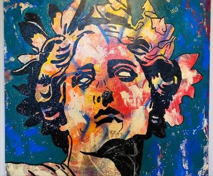 The crowned bust canvas on its own