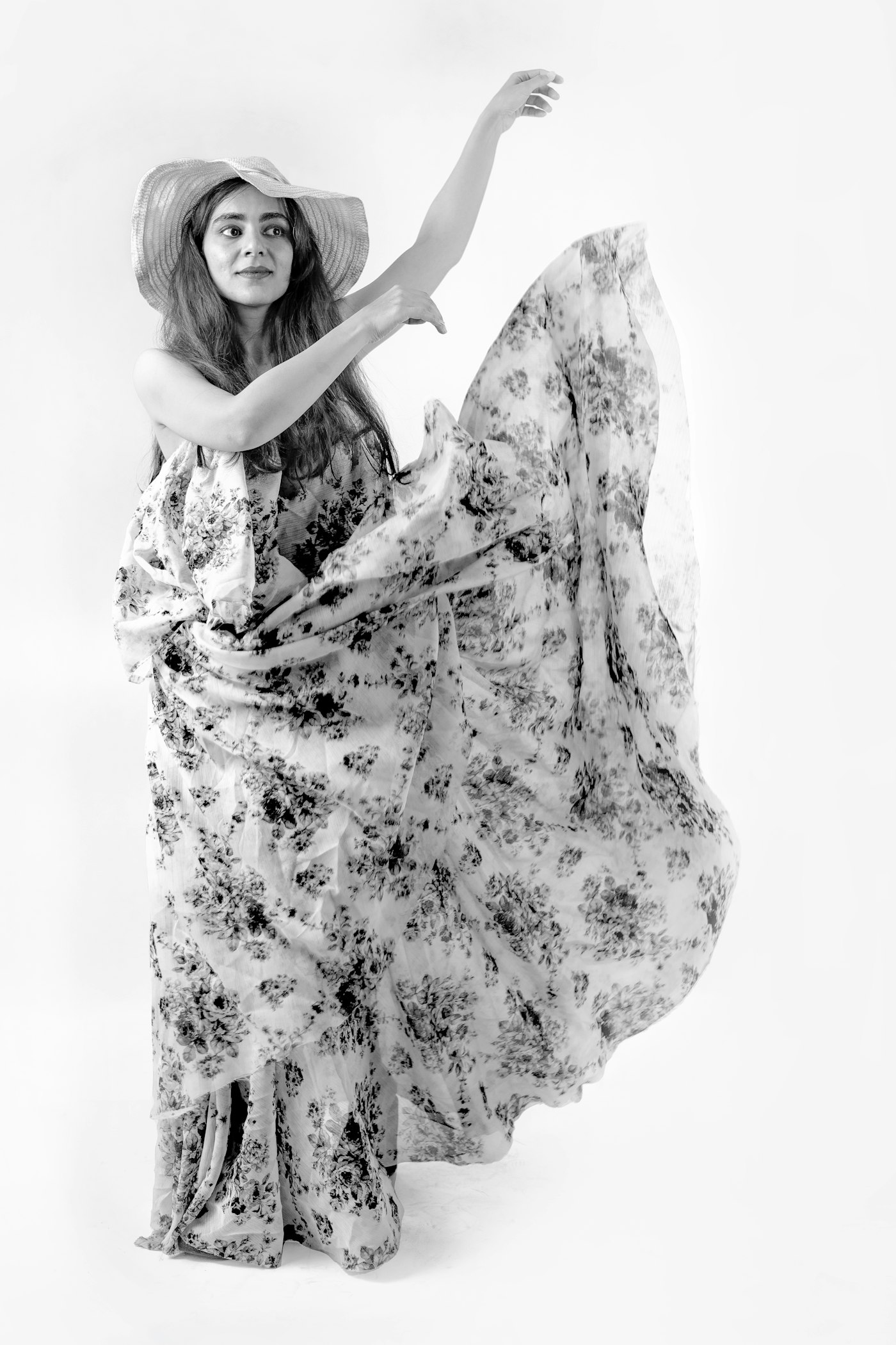 Fashion editorial in black and white